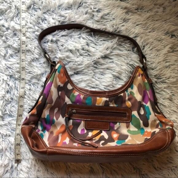 St. John’s Bay Colorful Artsy Multicolor Leopard Print Shoulder Bag Purse - Picture 4 of 8